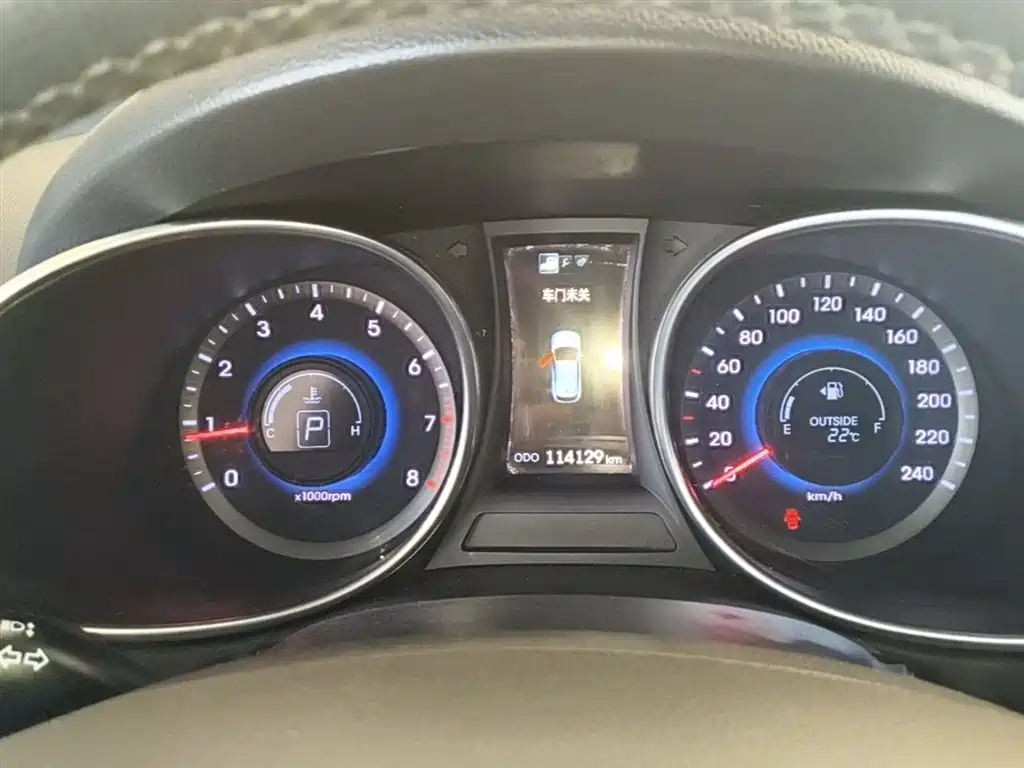 Hyundai Santa Fe 2016 — фото 12