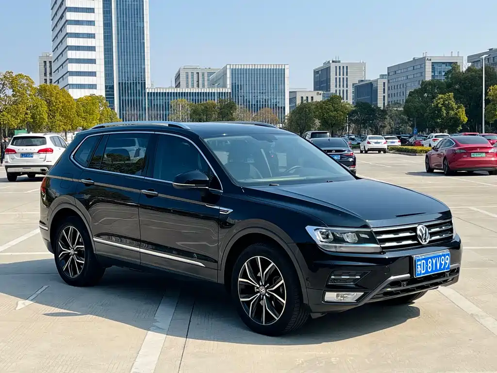 Volkswagen Tiguan L 2019 — фото 3