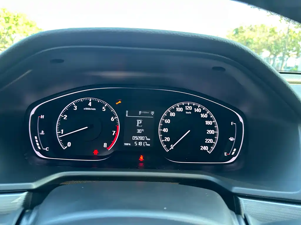 Honda Accord 2019 — фото 11