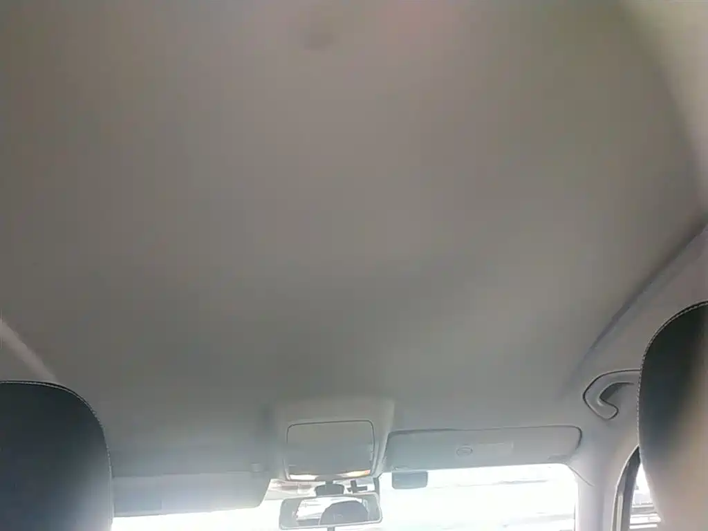 Volkswagen Tiguan 2016 — фото 18