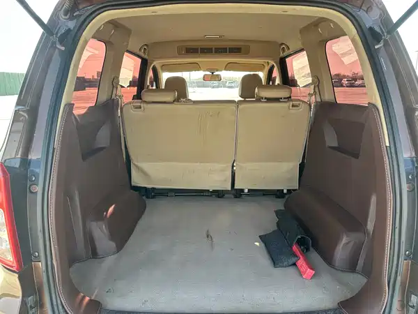 Wuling Hongguang 2019