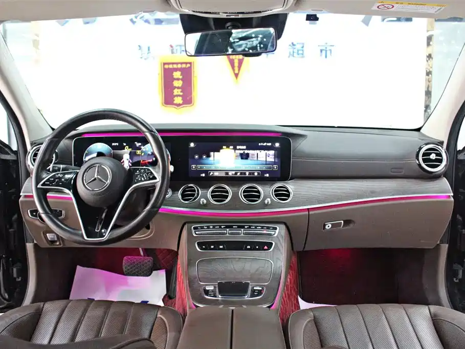 Mercedes-Benz E-Class 2021 — фото 11
