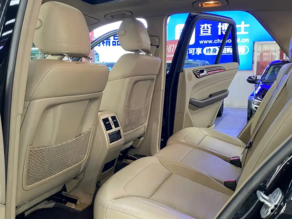 Mercedes-Benz M-Class 2014 — фото 10