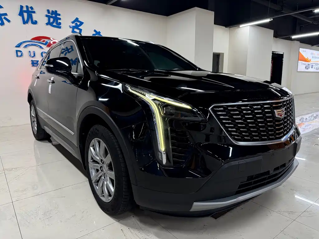Cadillac XT4 2021 — фото 3
