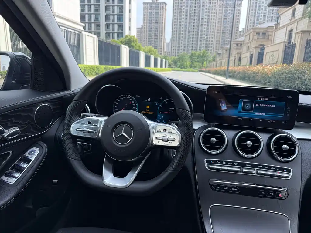 Mercedes-Benz C-Class 2020 — фото 12