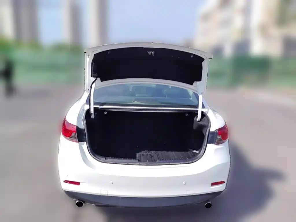 Mazda Atenza 2016 — фото 10