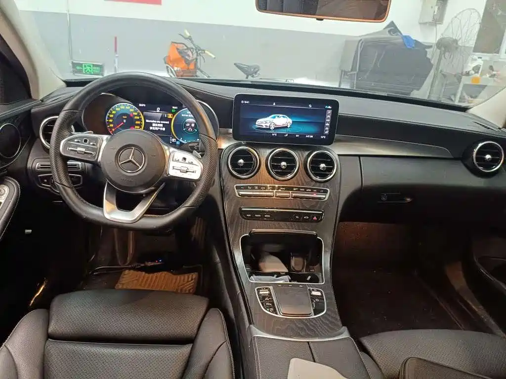 Mercedes-Benz C-Class 2020 — фото 8
