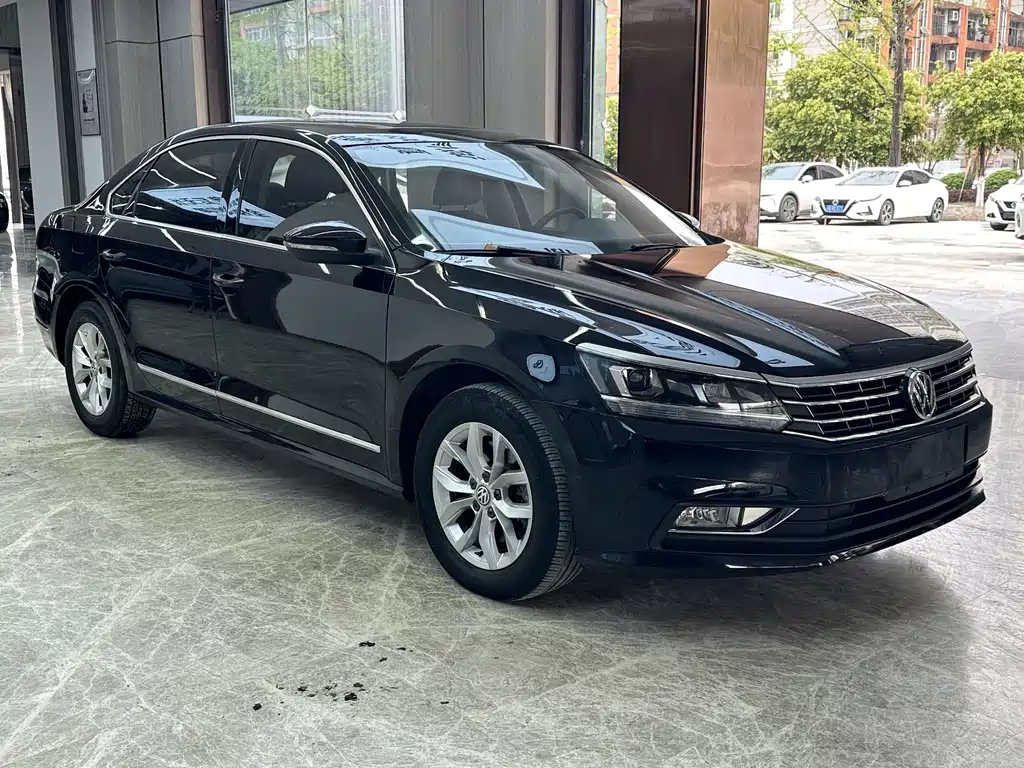 Volkswagen Passat 2019 — фото 3