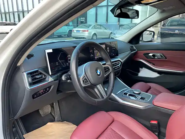 BMW 3 Series 2024