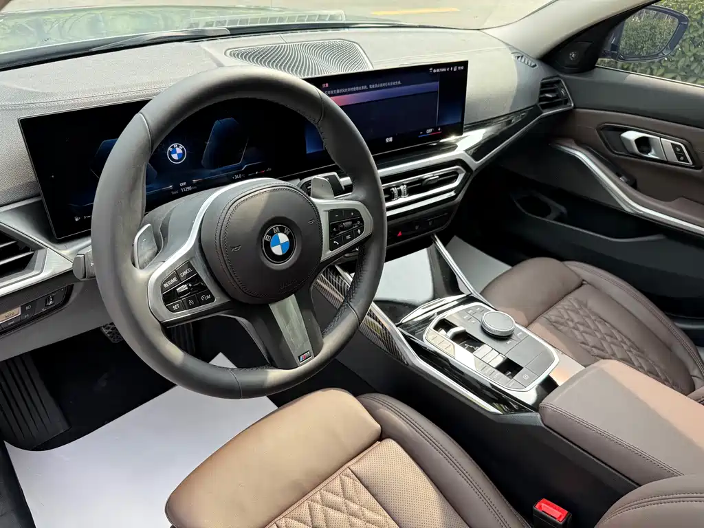 BMW 3 Series 2023 — фото 14