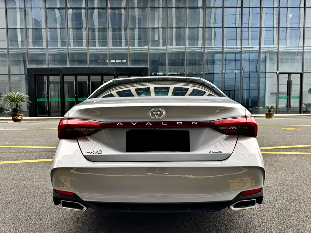 Toyota Avalon 2020 — фото 5