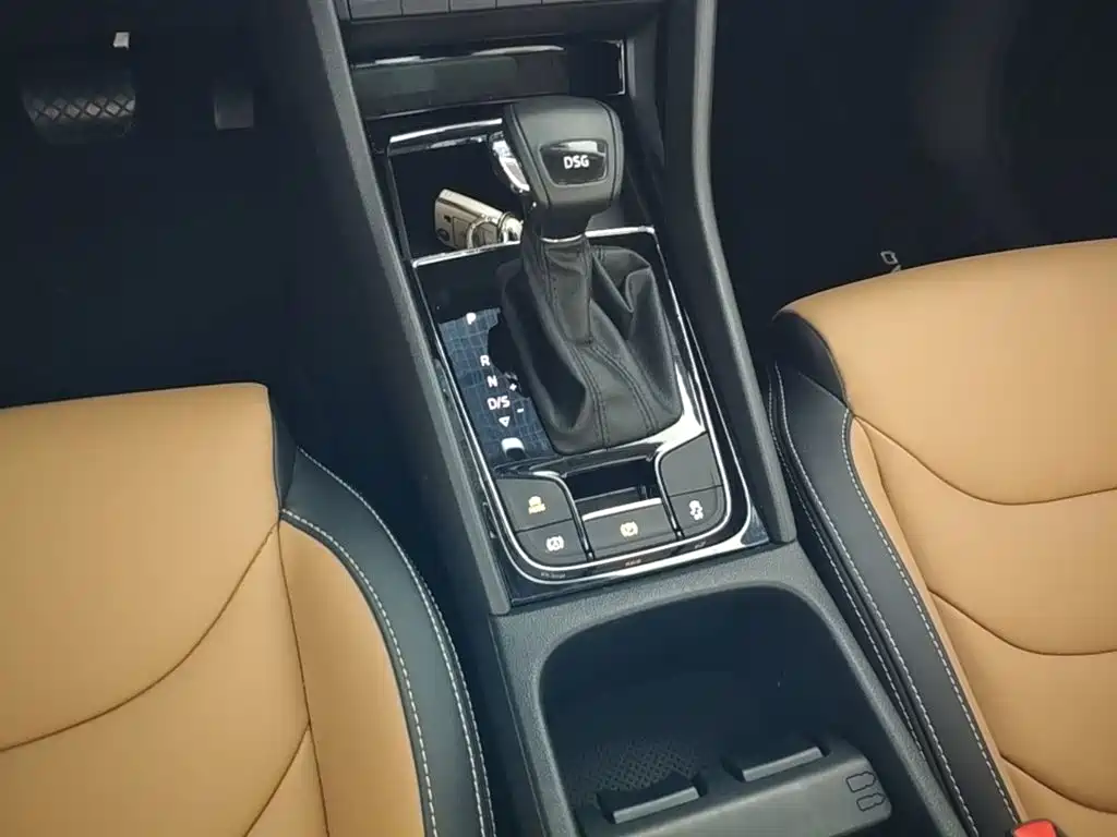 Skoda Kodiak GT 2021 — фото 14