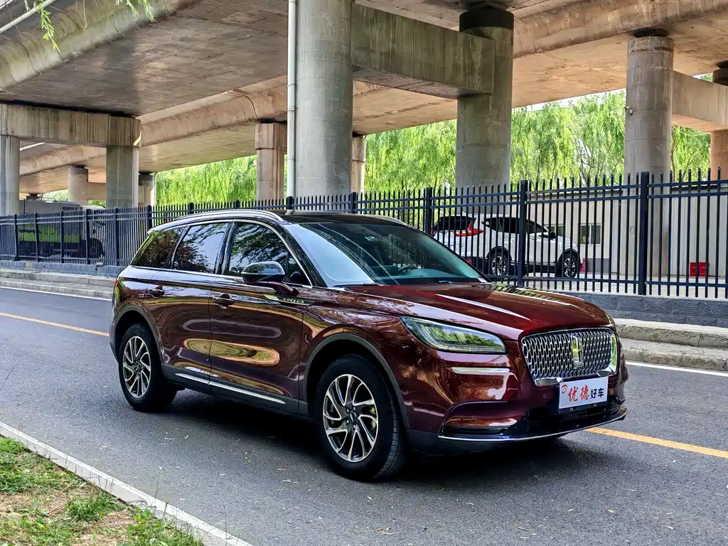 Lincoln Corsair 2021 — фото 18