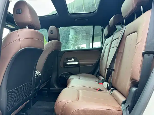 Mercedes-Benz GLB 2021