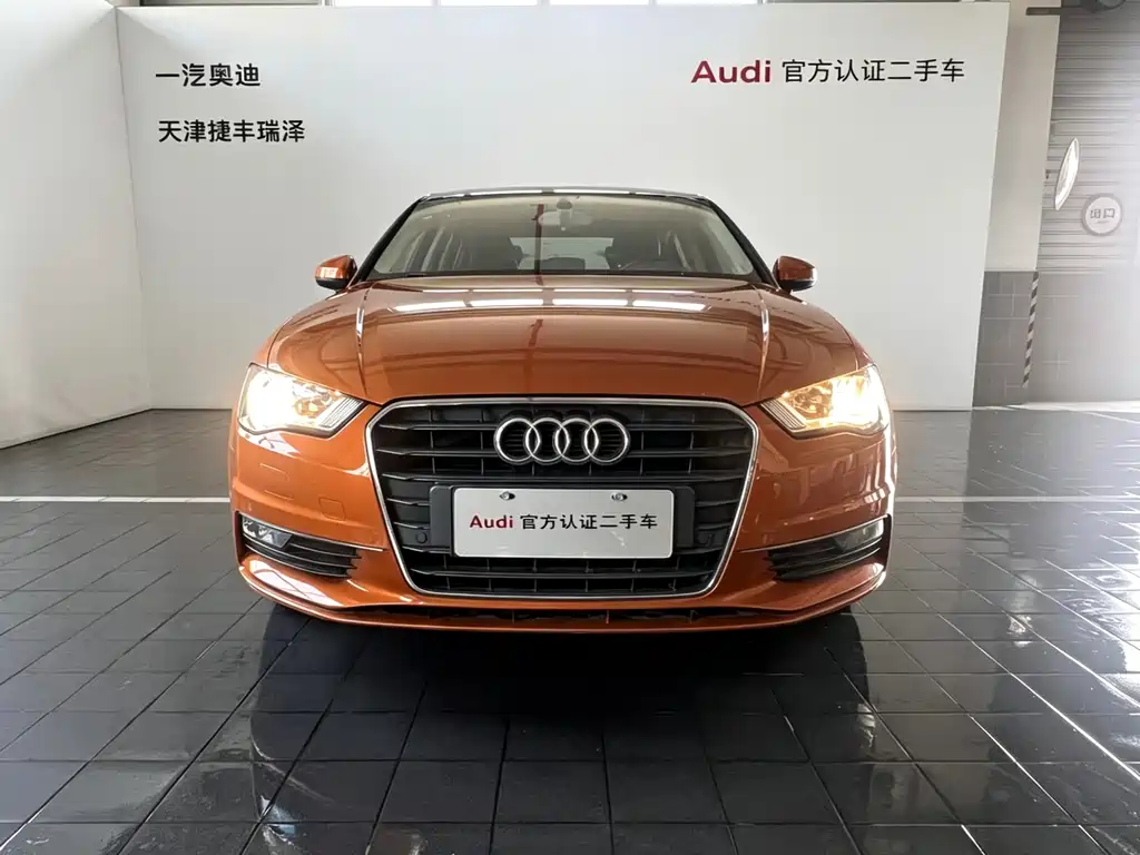 Audi A3 2015 — фото 2