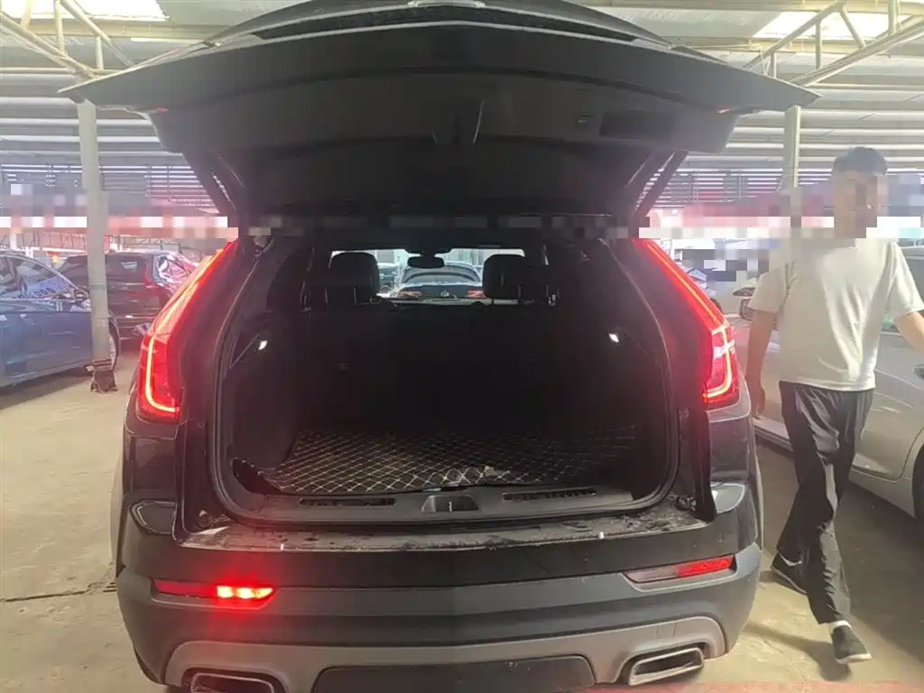 Cadillac XT4 2021 — фото 19
