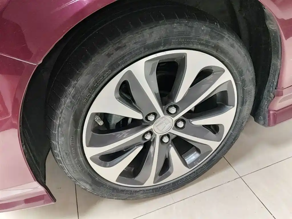 Honda Jade 2018 — фото 23