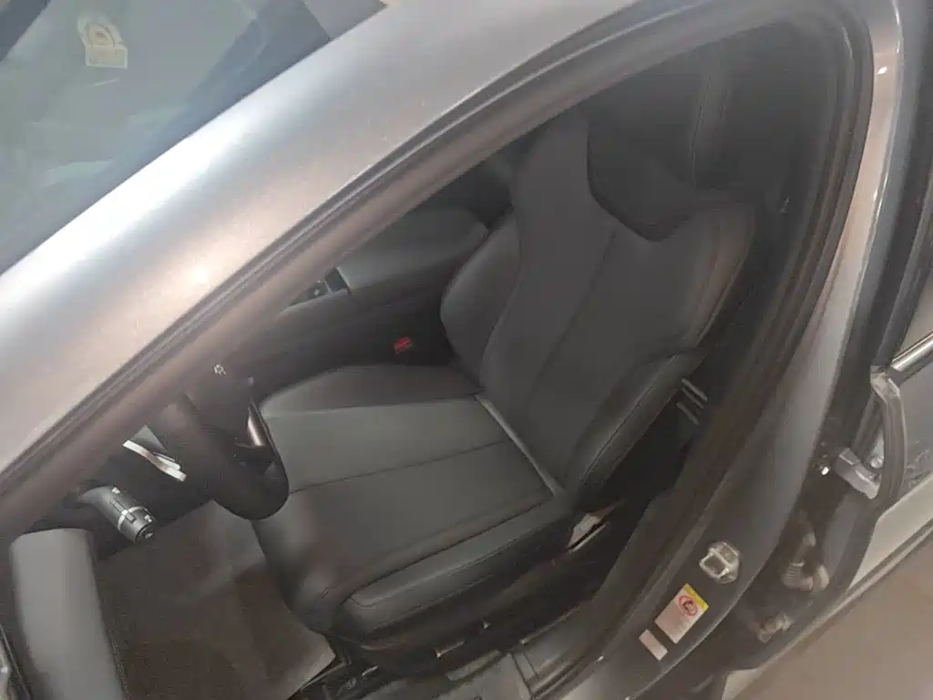 BYD Qin L 2025 — фото 15