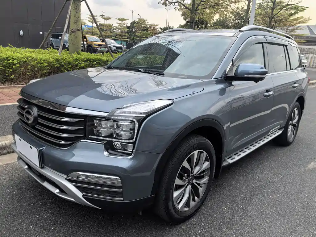 GAC Motor Trumpchi GS8 2016