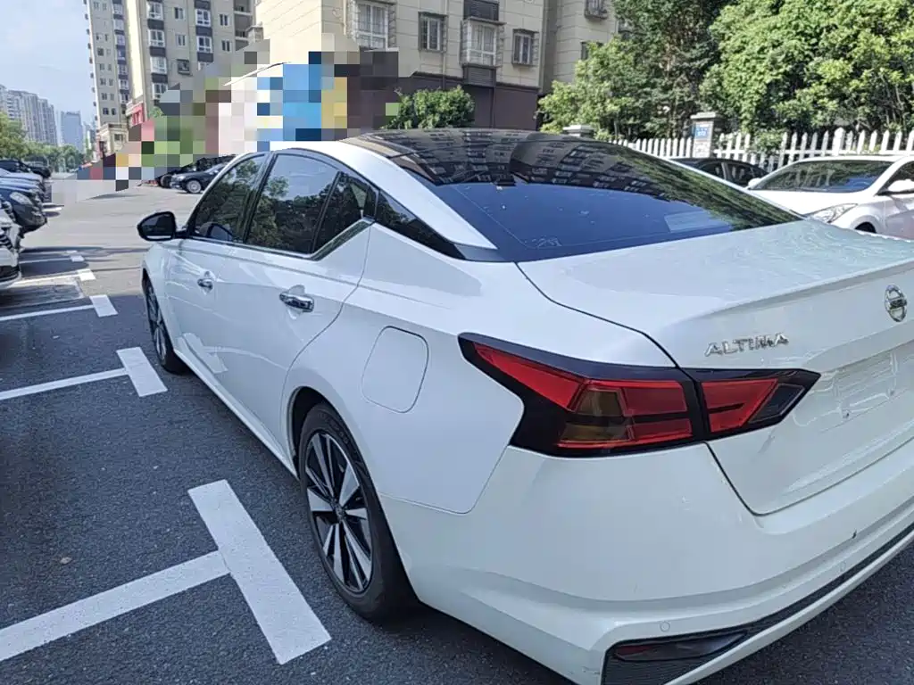 Nissan Teana 2021