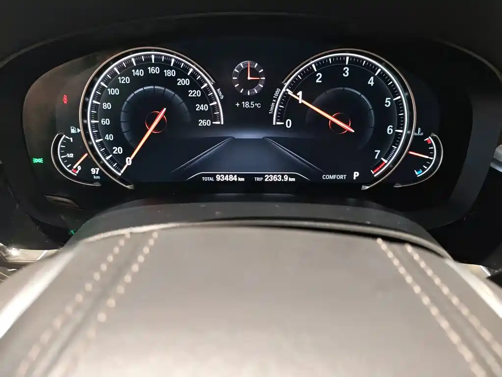 BMW 6 Series GT 2018 — фото 19