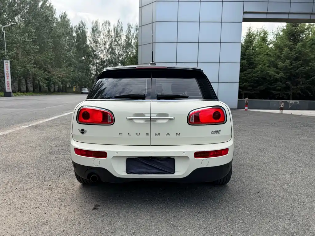 MINI Clubman 2019 — фото 6