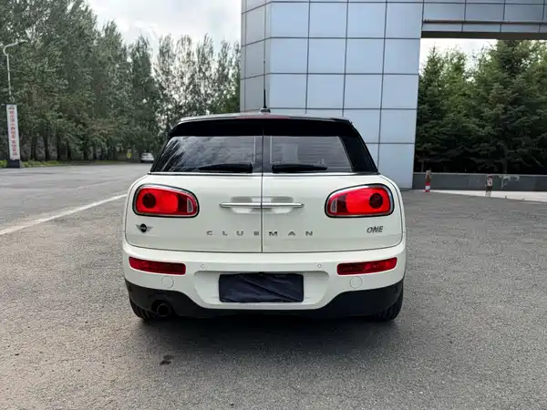 MINI Clubman 2019