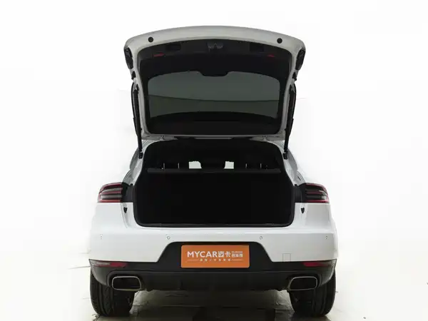 Porsche Macan 2016