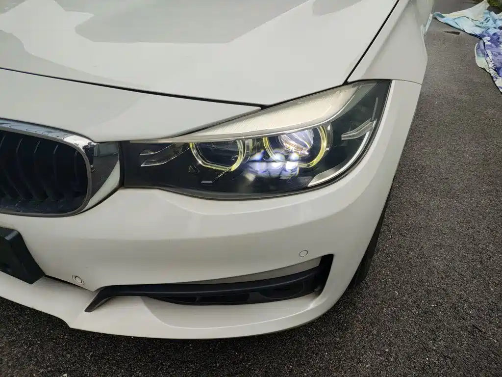 BMW 3 Series GT 2018 — фото 18