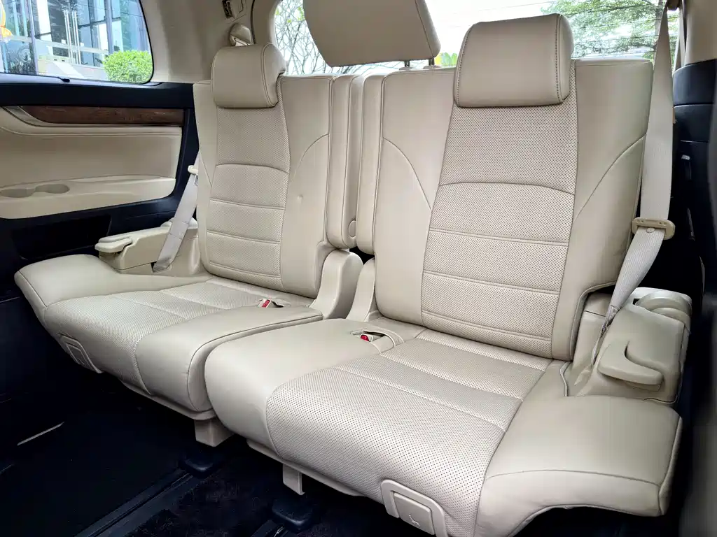 Toyota Alphard 2015 — фото 18