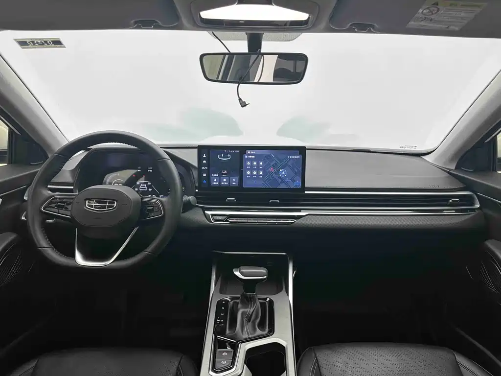 Geely Emgrand 2023 — фото 15