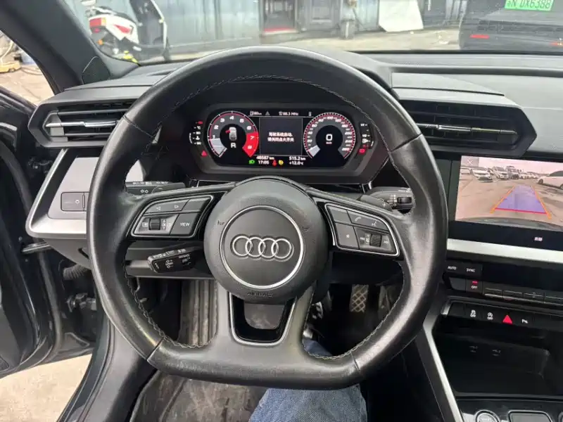 Audi A3 2023 — фото 11