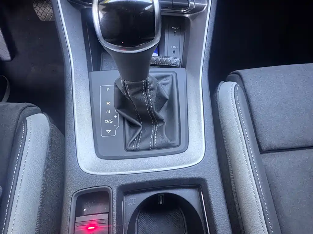 Audi Q3 2023 — фото 22
