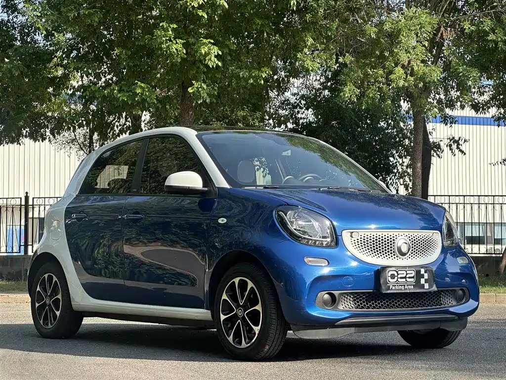 smart Forfour 2017 — фото 3