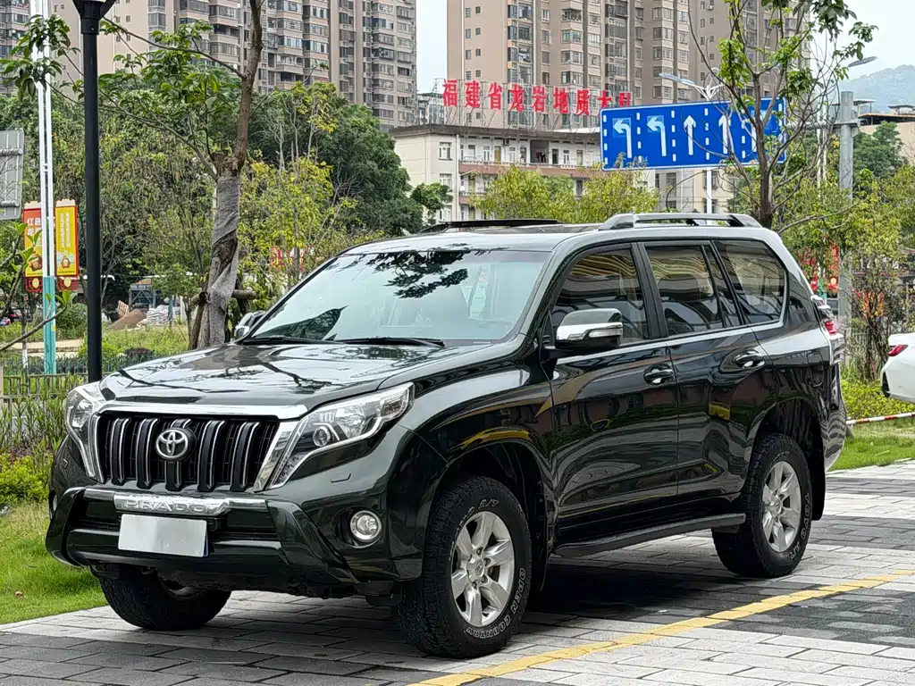 Toyota Prado 2014 — фото 1