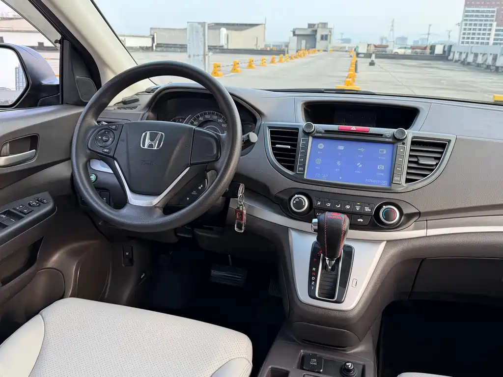 Honda CR-V 2015 — фото 10