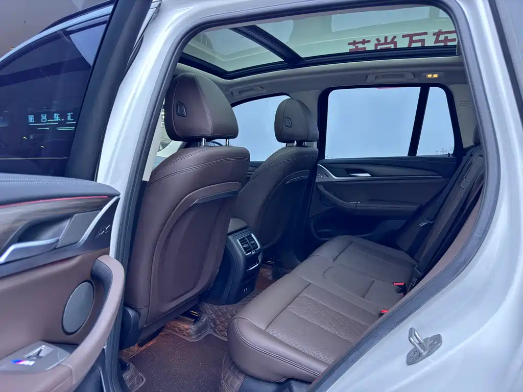 BMW X3 2022 — фото 11