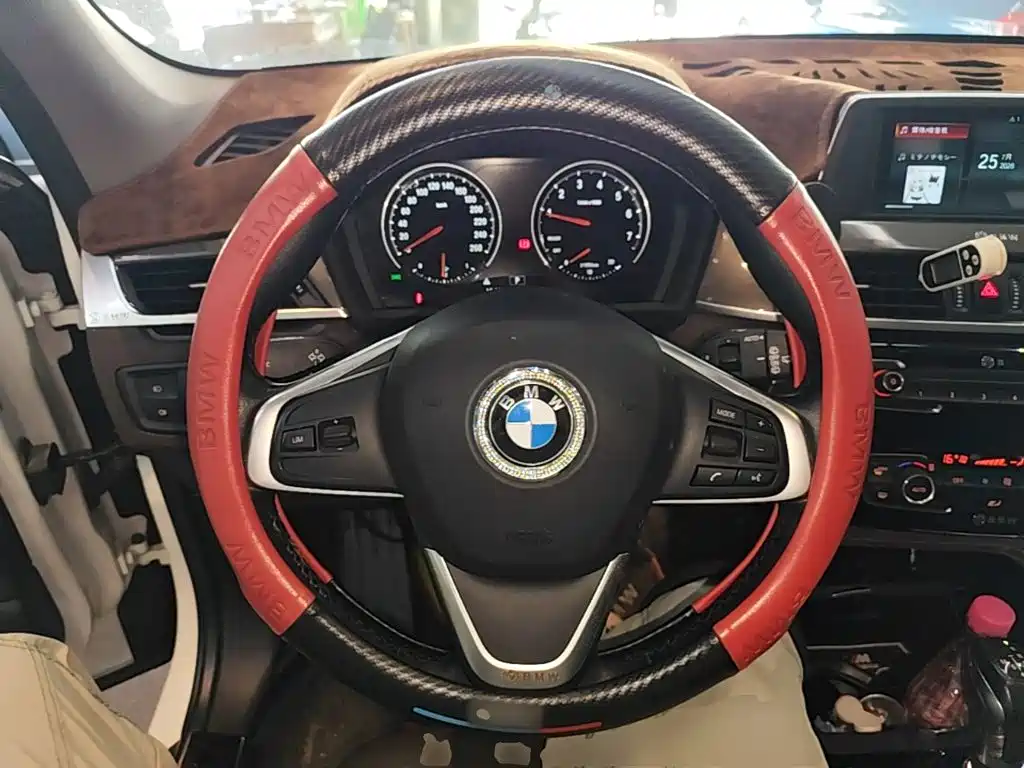 BMW X1 2018 — фото 11