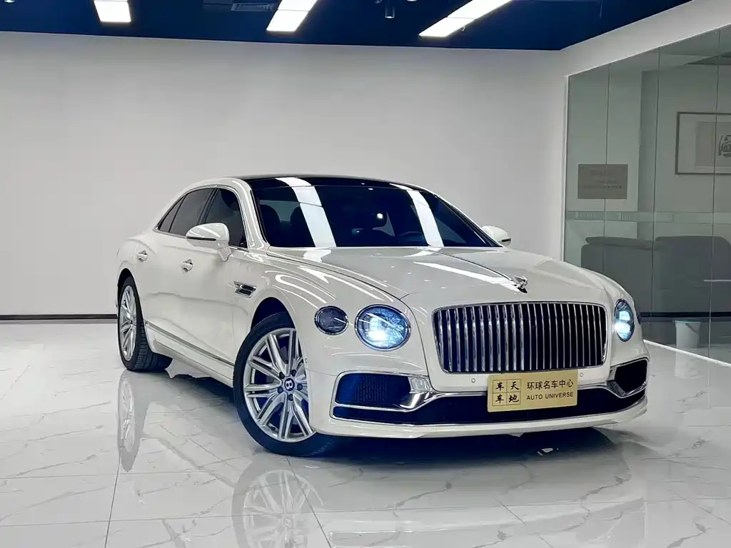 Bentley Flying Spur 2020 — фото 3