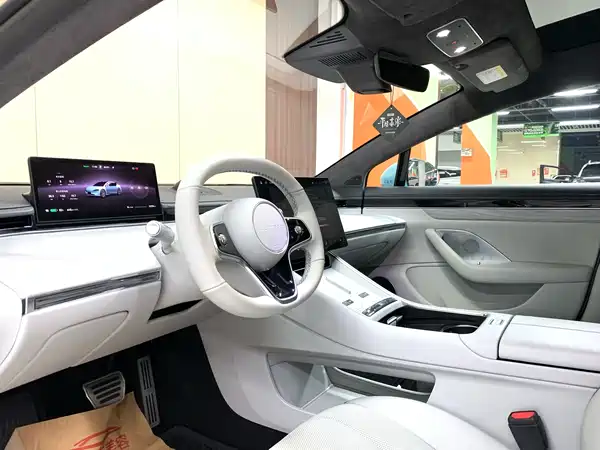 Luxeed S7 2025