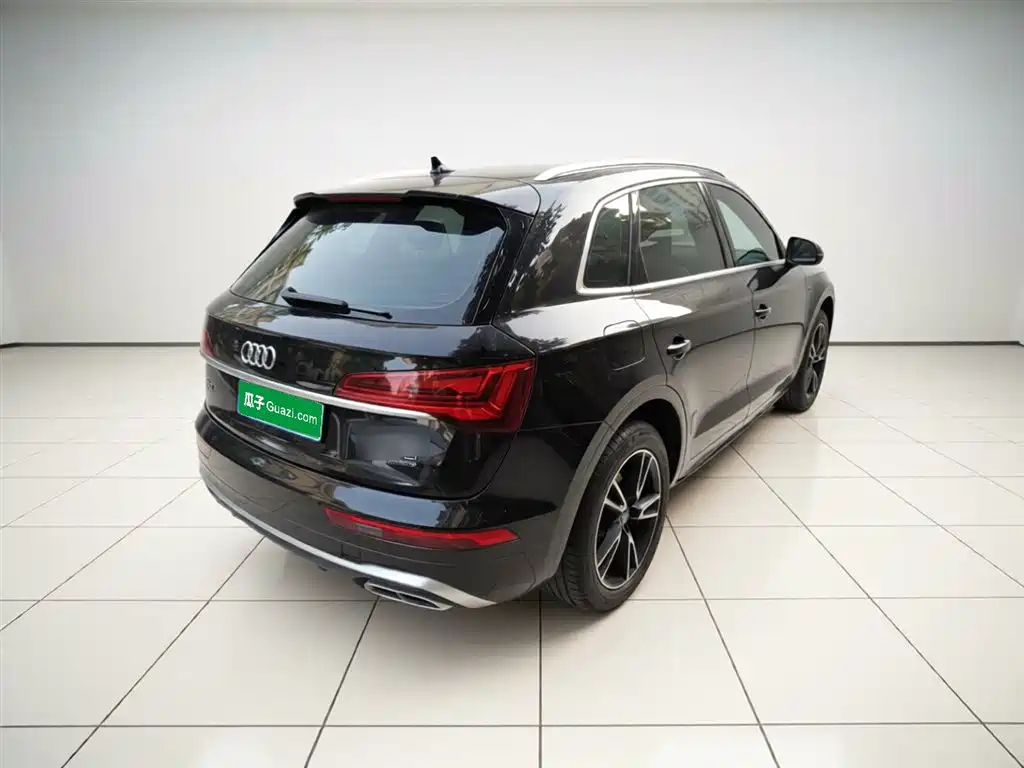 Audi Q5L 2023 — фото 4