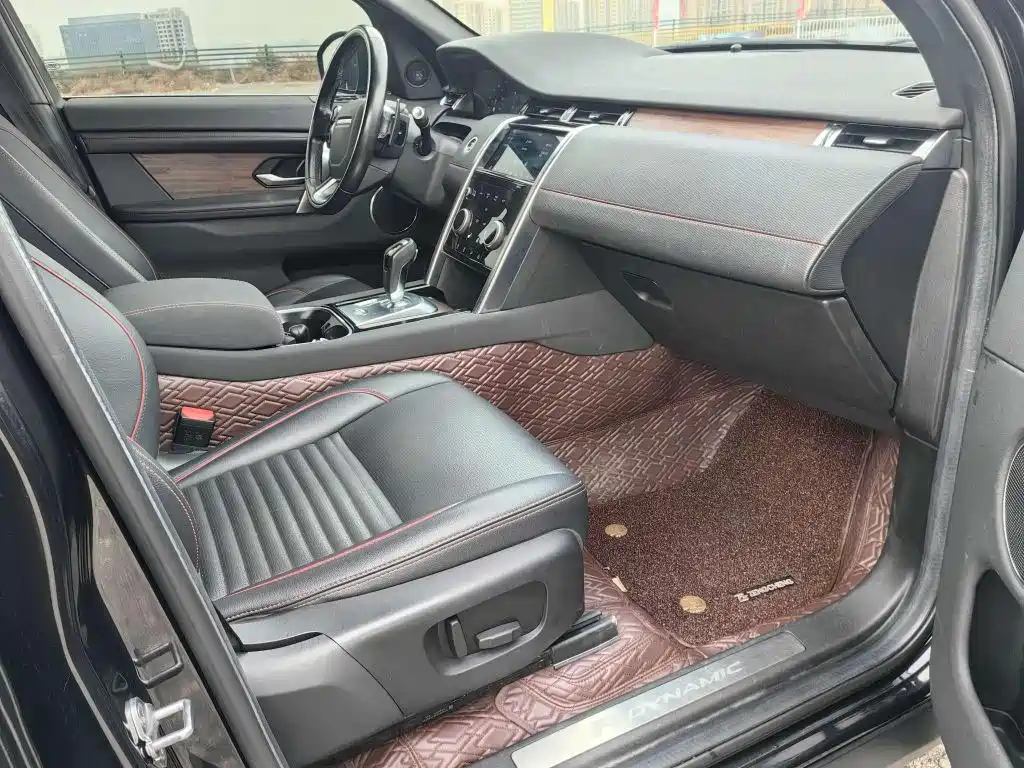Land Rover Discovery Sport 2020 — фото 12