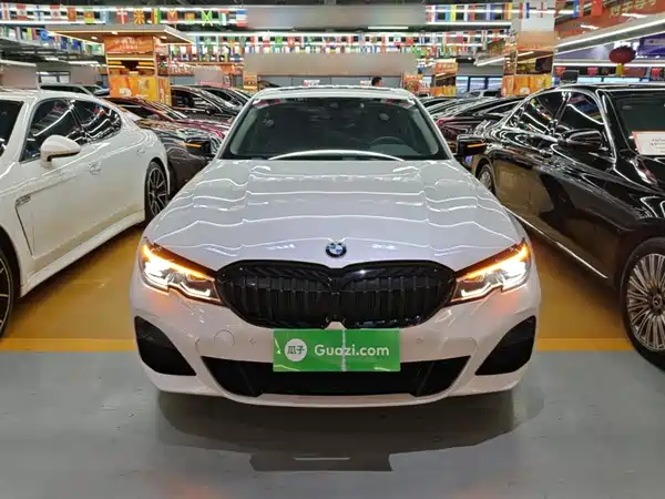 BMW 3 Series 2020