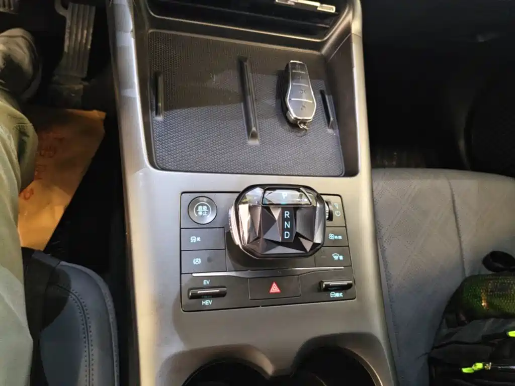 BYD Qin PLUS 2025 — фото 14