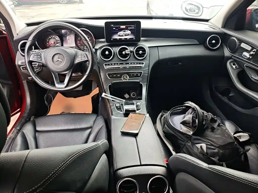 Mercedes-Benz C-Class 2018 — фото 10
