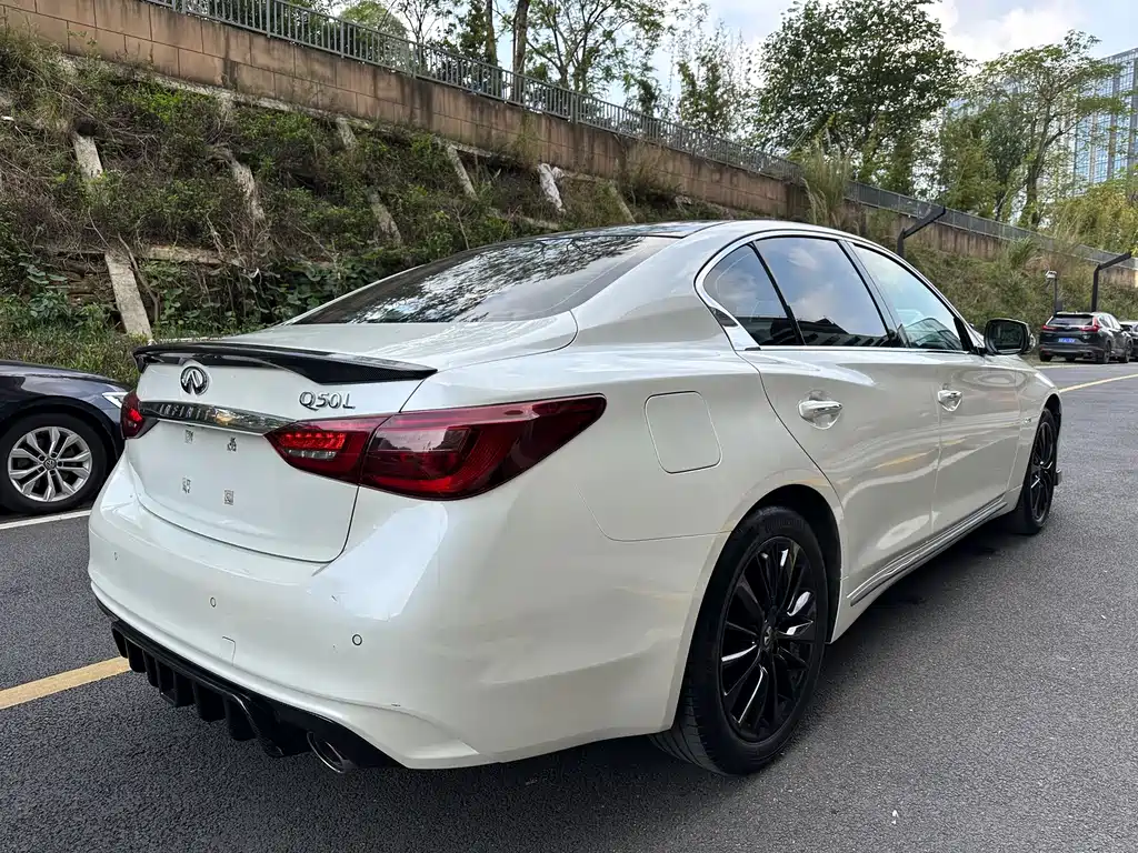 Infiniti Q50L 2018 — фото 5