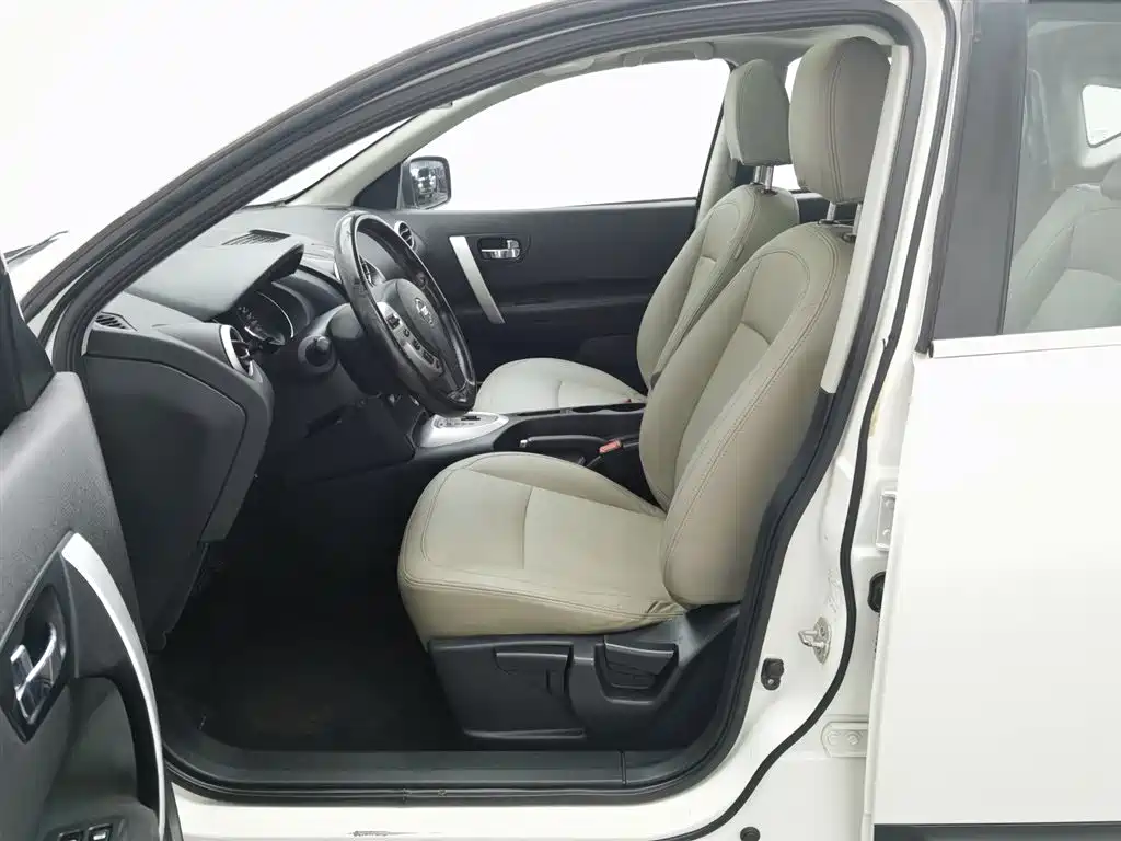 Nissan Qashqai 2014 — фото 10