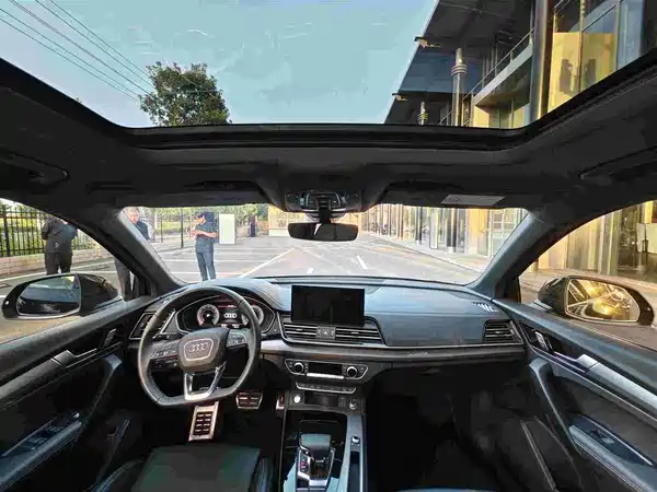 Audi Q5L 2025