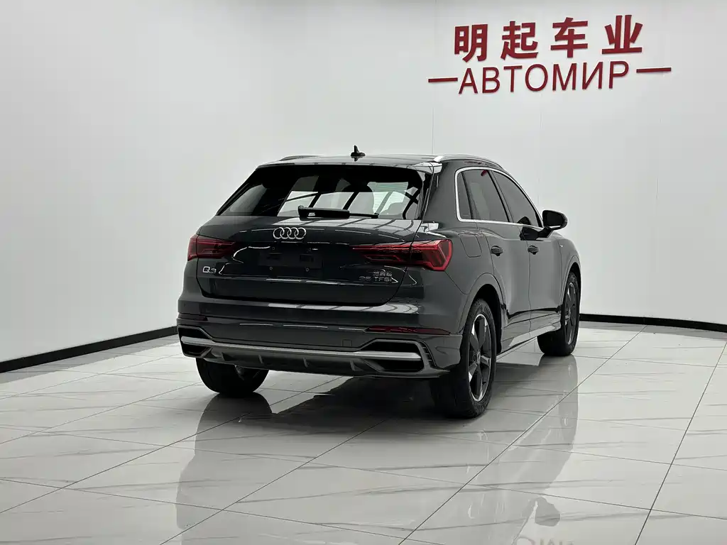 Audi Q3 2023 — фото 9