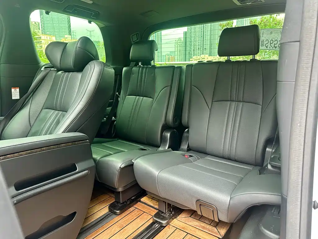 Toyota Alphard 2019 — фото 6
